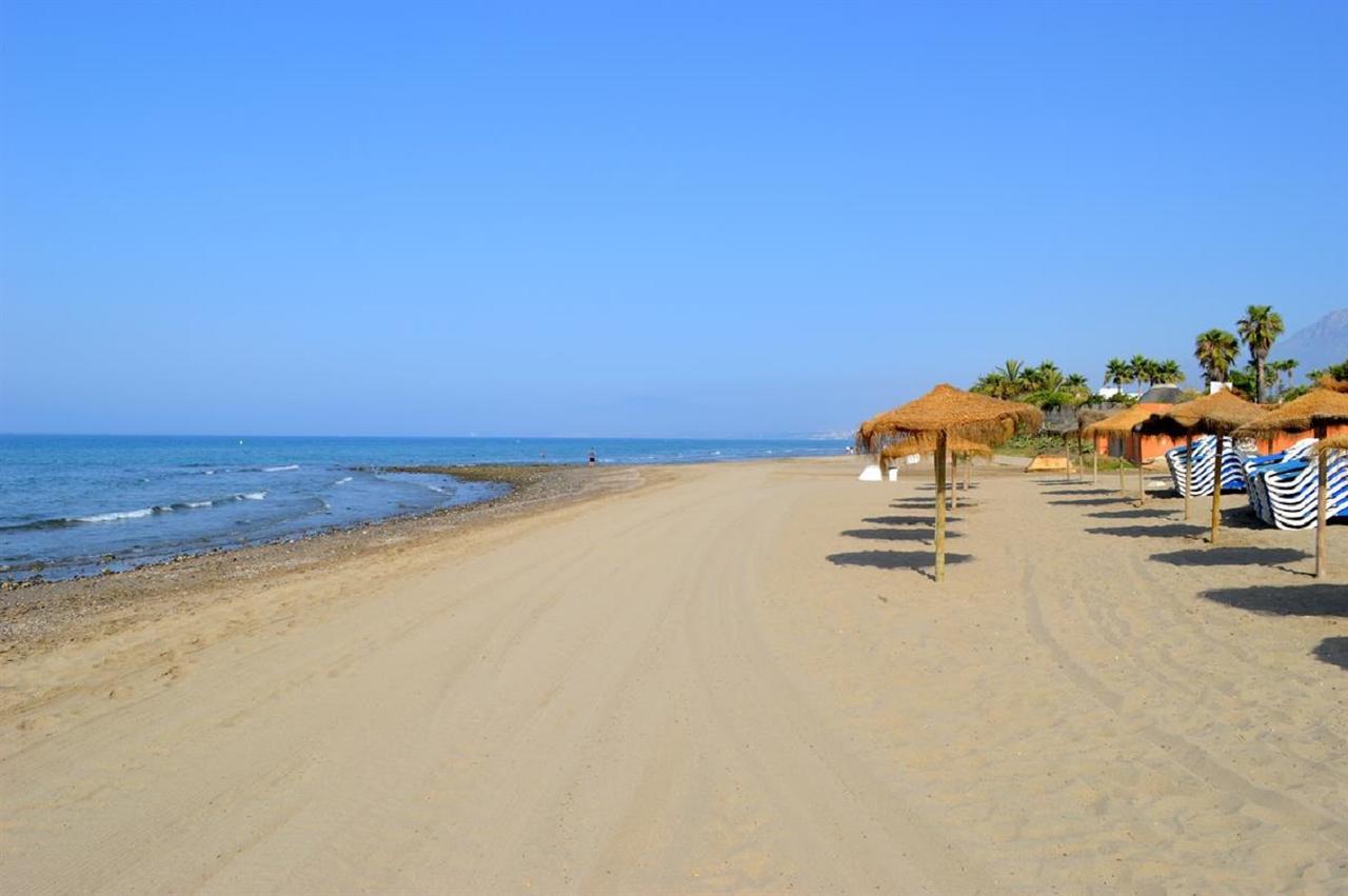 H Juan Hotell Marbella Exteriör bild